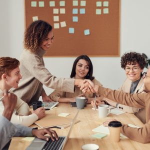 workplace culture productive employees team support acknowledge reward https://www.pexels.com/photo/colleagues-shaking-each-other-s-hands-3184291/